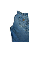 Load image into Gallery viewer, Vintage Carhartt jeans 34/30
